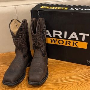 NWT Ariat Workhog MetGuard H20 Comp Toe Boots - 9.5D